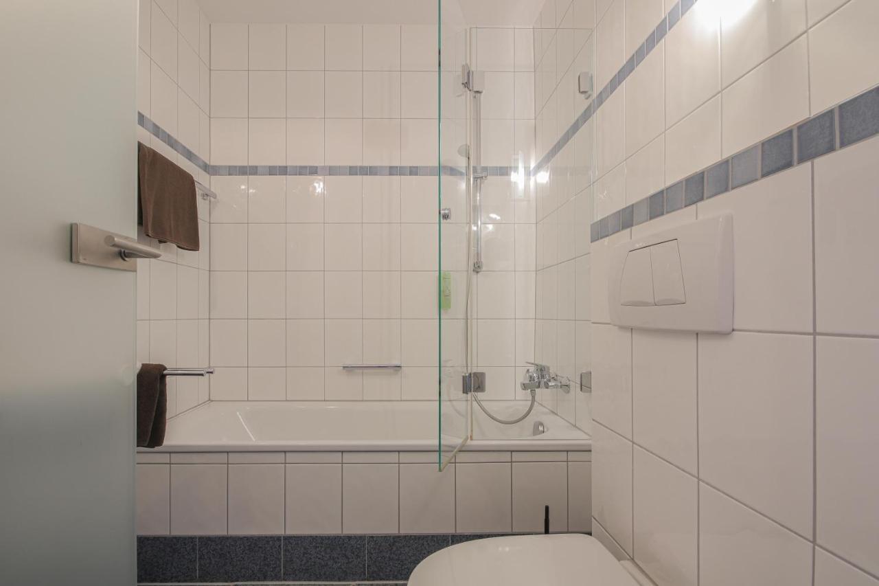 Landgasthof Hotel Rebstock シュテューリンゲン エクステリア 写真