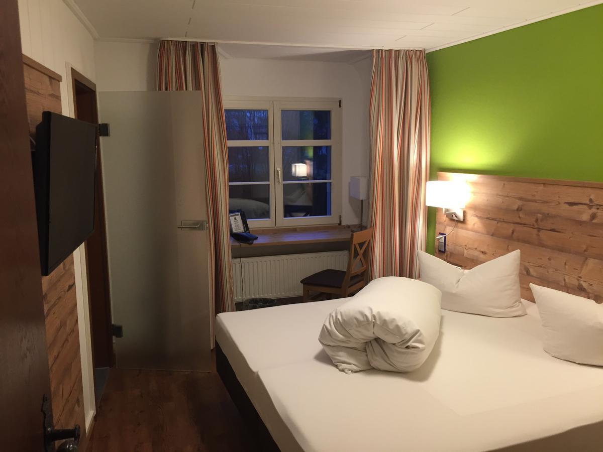 Landgasthof Hotel Rebstock シュテューリンゲン エクステリア 写真